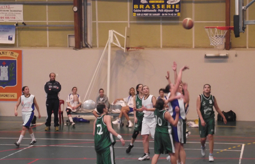 Victoire des féminines de Sanary basket club.