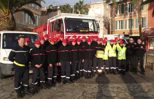 Les jeunes sapeurs pompiers mobilisés pour le Téléthon.