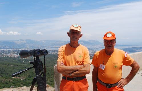 Guy et Gervais (CCFF) étaient en poste à Notre Dame du Mai mercredi.