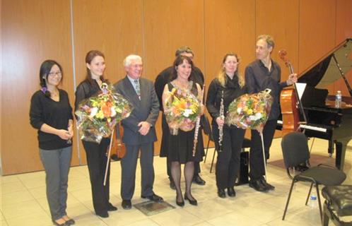A l’issue de leur récital, les artistes de l’Ensemble Martinu, entourés de Richard Tognetti, adjoint au Maire, ont reçu l’ovation d’un public venu nombreux et conquis par leur talent.