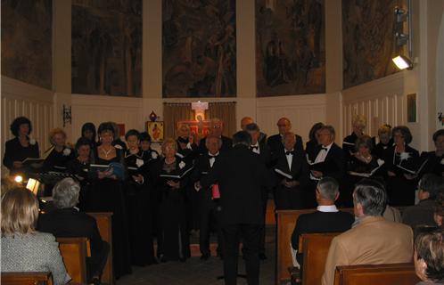 Voix et choeurs célestes en l'église Saint Pierre du Brusc