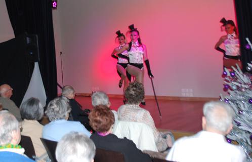 Spectacle cabaret pour les seniors de Sanary.