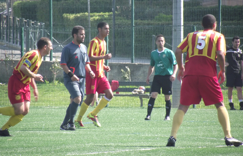 Victoire du Six-Fours Le Brusc football club.