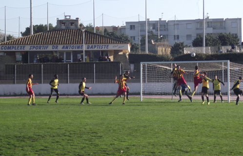 Un match équilibré et la victoire pour les six-fournais au final.