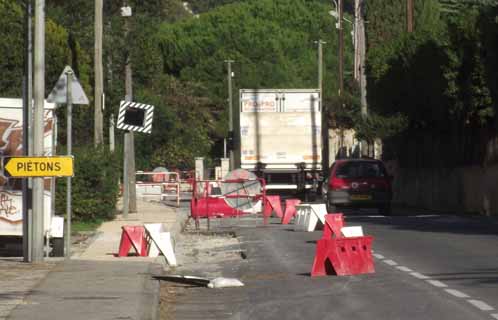 L'avenue Audibert est en sens unique provoquant des encombrement aux heures de pointe sur l'axe principal.