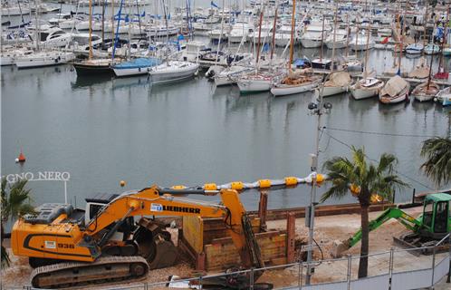 Travaux de terrassement sur le quai Charles de Gaulle