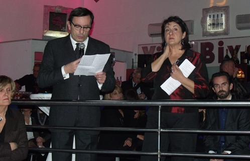 Jean-Sébastien Vialatte et Marie-Pierre Seralta (directrice générale des services)
