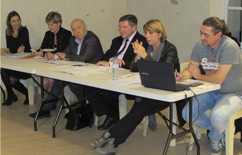 De gauche à droite, Séverine Cadière, Pascale Cogotti, Michel Thuilier, Robert Bénéventi, Marjorie Laudien et Thierry Crestin