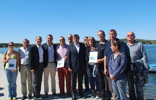 Les membres du COPIL ont signé la charte Natura 2000 vendredi matin.