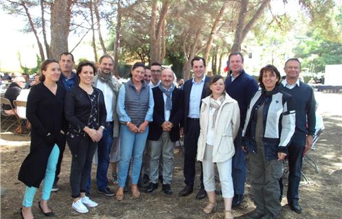 Nicolas Bay, Frédéric Boccaletti, les conseillers régionaux PACA et quelques candidats aux dernières élections du Var.