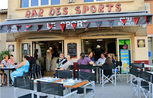 Il y aura de l'ambiance au Bar des Sports du centre ville