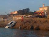 Une voiture à la baille au Cap Marestan