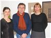 De gauche à droite, Ariane Cerris, directrice de la Médiathèque, Antoine Loknar, Sandrine De Maria, Conseillère municipale chargée de la Médiathèque et des archives.