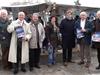 Au marché de Sanary Jean-Sébastien Vialatte est venu soutenir la liste départementale menée par Hubert Falco