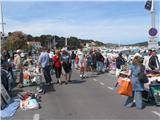 Vide grenier Quai Saint Pierre