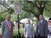 Inauguration d'une plaque commémorative près du lavoir. Elle rappelle le massacre de la forêt de Katyn. 