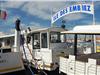 Le nouveau train embarque sur le Saint-Pierre transformé en "ferry-boat".