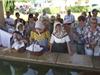 Ambiance conviviale au lavoir.