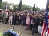 Les enfants ont participé à la cérémonie de l'armistice