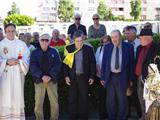 Une procession des rapatriés sous le signe du rassemblement et de l'apaisement