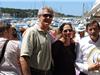 Jean-Sébastien Vialatte avec un couple venu "spécialement du Névada pour la fête de la Bouillabaisse".