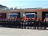 Sapeurs pompiers et Jeunes sapeurs pompiers lors de l'inauguration du centre de secours.