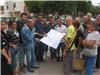 Au même moment le collectif S.O.S. Barras cherchait à faire entendre sa voix devant la mairie