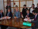 Signature de la convention entre l'EPF et le Logis Familial Varois