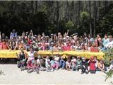 Les enfants repartent avec l'huile d'olive de Sanary