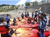 Une classe de CM2 de Jean-Michel Cousteau autour du Kayak.