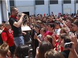 Le collège Reynier à l'heure du "Pilou Pilou"