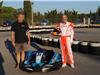 Philippe Prissette (à g.), du karting de Six-Fours,  met à disposition de Pascal le circuit et un kart pour les entaînements