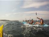 Le Kayak de mer a le vent en poupe