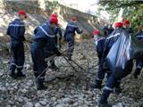 Les Jeunes Sapeurs-Pompiers de Sanary nettoient la Reppe