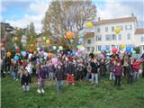 85 ballons pour défendre les droits de l’enfant