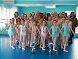 Arabesque, une école de danse en or