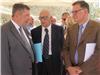 Robert Bévéventi, Maire d'Olioules, aux côtés de Hubert Voglimaaci, Président d'Erilia et de son nouveau directeur général, Bernard Ranvier