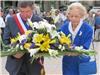 Aux côtés du Maire, la veuve du Colonel René Lepage, enfant d'Ollioules et héros de Dien Bien Phu