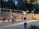 Inauguration des nouveaux jeux d'enfants à la Castellane
