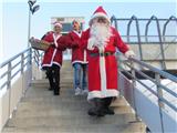 Le Père Noël est arrivé par le train