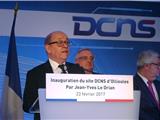 Jean-Yves Le Drian inaugure le site DCNS