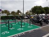 De nouveaux emplacements pour les bicyclettes à Sanary-sur-mer.