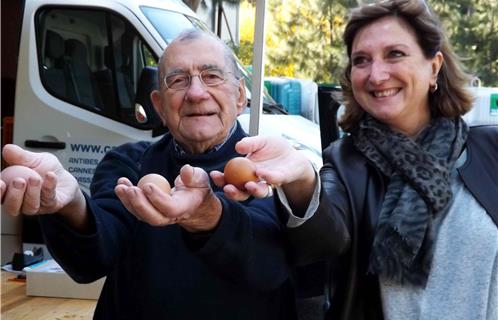Toulon Des Poules Pour Réduire Ses Déchets
