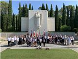 Une délégation de la ville d'Ollioules au cimetière américain de Draguignan