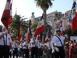 Défilé patriotique dans Sanary