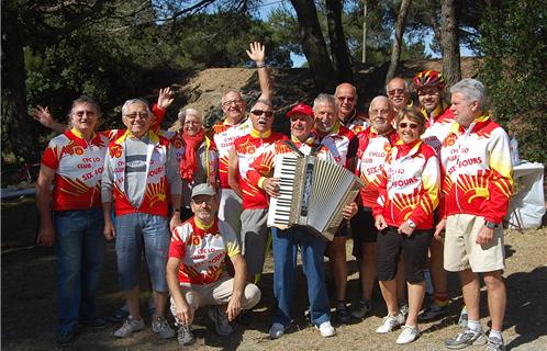 La joyeuse équipe du cyclo-club six-fournais