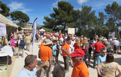 Plus d’un millier de marcheurs de tous âges au départ de cette Fête départementale de la Randonnée Pédestre.