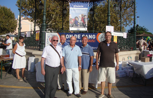 Les bénévoles se sont investis pour cette première édition du Festivins  des A.OC Bandol.