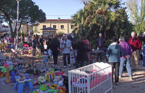 La bourse aux jouets s'est déroulée jeudi toute la journée.