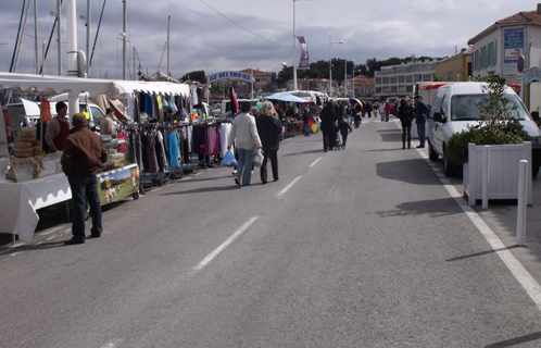 Un marché sans voiture